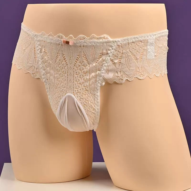 Plus Size Low Rise Lace Pouch Panties for Trans Women detail image 2
